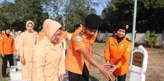 Ziarah ke TMP Ranai, SAR Natuna Kenang Jasa Pahlawan Sambut HUT ke-54 Basarnas