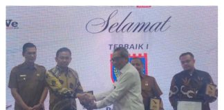 Dinas PUPR Kota Payakumbuh Raih Penghargaan Terbaik 1 pada Penilaian Kinerja dan Pembinaan OPD