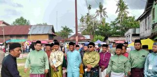 Tradisi Petang Belimau Kampung Buatan II berlangsung Meriah, Warga Antusias Ikut Pawai Keliling Kampung