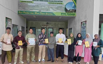 Pegadaian Cabang Natuna Salurkan Wakaf Al-Qur’an untuk Dukung Safari Ramadan Mahasiswa STAI Natuna