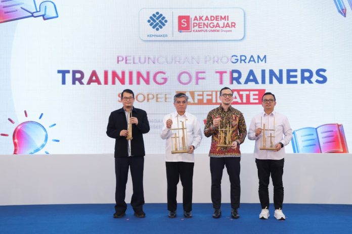 Kemnaker–Shopee Latih 100 Instruktur BLK soal Digital Marketing dan Shopee Affiliate 4