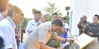 Gubernur Ansar Ahmad Dampingi Menhan RI Resmikan Masjid Bintang Amin Angkasa di Lanud Hang Nadim Batam