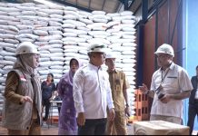 Wagub Nyanyang Pastikan Stok Beras dan Minyak Goreng Bulog Tersedia Sampai Lebaran 2026