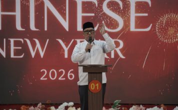 Hadiri Perayaan Cap Go Meh di Pulau Buluh, Wagub Nyanyang Tegaskan Keberagaman sebagai Energi Pembangunan Kepri