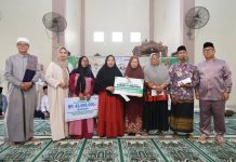 Safari Ramadan di Bintan, Wagub Kepri Nyanyang Haris Pratamura Salurkan Zakat dan Hibah Rp200 Juta untuk Masjid