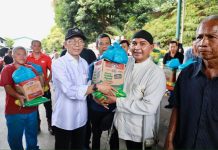Salurkan 3.800 Paket Sembako, Amsakar: Bantu Tekan Inflasi Jelang Idulfitri