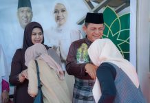 Hangatnya Idul Fitri di Gedung Daerah, Saat Gubernur Ansar Sambut Silaturahmi Warga