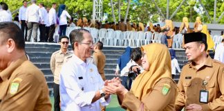 Lewat Apel Perdana Pascalebaran, Amsakar Pacu Kinerja ASN dan Percepatan Penanganan Sampah hingga Banjir