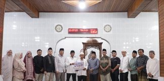 Ketua DPRD Wirman Putra Pimpin TSR III dan Salurkan Bantuan Hibah Rp25 Juta untuk Masjid Baitul Inabah, Padang Karambia