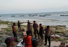 Polsek Lapandewa Bersama Warga Berhasil Evakuasi Kapal Penumpang KM Cahaya Alam 05, 47 Penumpang Selamat