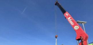 Dirut Perumda Tirta Nusa Kawal Langsung Pengiriman Kabel SKUTR untuk Perluasan SPAM Sedanau