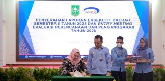 Bupati Bengkalis Terima Laporan Eksekutif Daerah Semester II dan Entry Meeting Evaluasi Perencanaan dan Penganggaran