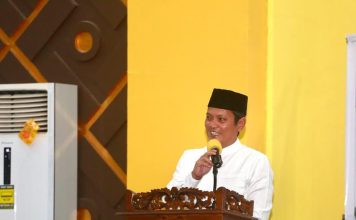 Wabup Anambas Tegur ASN Nongkrong di Luar Masjid saat Peringatan Nuzulul Qur’an