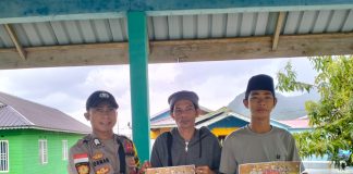 Bhabinkamtibmas Pulau Tiga Sosialisasikan Penerimaan Terpadu Polri 2026 kepada Warga Desa Tanjung Kumbik Utara