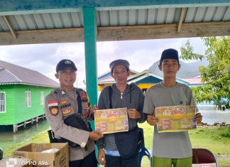 Bhabinkamtibmas Pulau Tiga Sosialisasikan Penerimaan Terpadu Polri 2026 kepada Warga Desa Tanjung Kumbik Utara