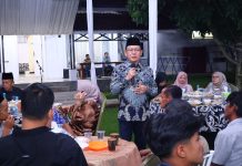 Wali Kota Zulmaeta Gelar Buka Puasa bersama Para Petugas Kebersihan Kota Payakumbuh