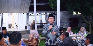 Wali Kota Zulmaeta Gelar Buka Puasa bersama Para Petugas Kebersihan Kota Payakumbuh