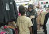 Berbagai Kebahagiaan, Bupati Afni Ajak Anak Yatim Belanja Kebutuhan Lebaran