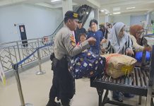 Operasi Ketupat Seligi 2026, Polri Hadir Beri Rasa Aman Bagi Pemudik di Pelabuhan Roro dan Ferry Punggur