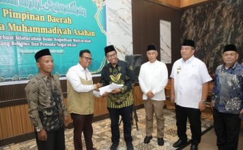 Milad Ke 62 IMM Bupati Berikan Bantuan Ke Panti Asuhan