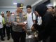 Wujud Kepedulian Untuk Masyarakat, Kapolda Kepri Bagikan Tiket Mudik Gratis