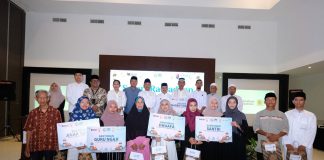 Sambut Idulfitri, PLN Group Berbagi Santunan untuk Anak Yatim hingga Santri di Banggai