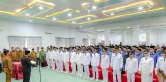 Penyegaran Birokrasi, Bupati Al- Farlaky Lantik 145 Pejabat Administrator dan Pengawas