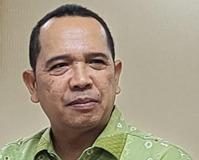 Paradigma Baru Advokat Indonesia Abad ke-21 dan Transformasi Profesi Hukum Indonesia Catatan Seorang Deklarator PERADI PROFESIONAL