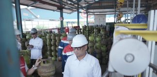 Wagub Nyanyang Tinjau Kesiapan BBM dan Gas Pertamina Jelang Idulfitri di Batam