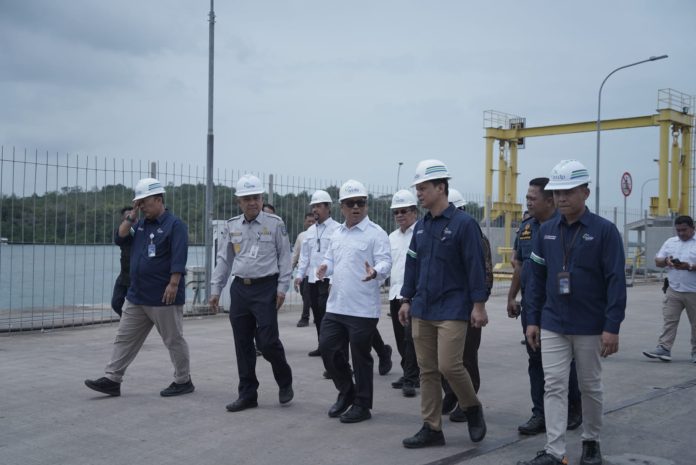 f98e844909c48440f77dae223ad4b6d8