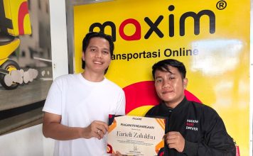 Maxim berikan Penghargaan kepada Mitra Driver yang Bantu Selamatkan Penumpangnya dari Upaya Bunuh Diri di Batam