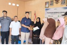 Peringati HUT ke-125 Tahun, Pegadaian Natuna Berbagi Kepedulian di Desa Batu Gajah