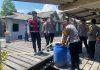 Polres Natuna Salurkan 8.000 Liter Air Bersih untuk Warga Desa Pengadah Terdampak Kemarau