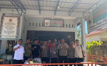 Kapolres Lingga Kunjungi Kedai Kopi Balang, Apresiasi Komitmen Tolak Perjudian