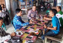 Warung Kopi Jadi Ruang Dialog, Kapolsek Idi Tunong Tampung Informasi Kamtibmas
