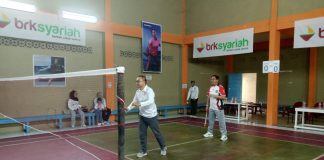 Turnamen Badminton BRK Syariah Resmi Bergulir, Sekda Natuna Dorong Lahirnya Atlet Berprestasi