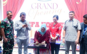 Resmikan Defa Kostel Mandau, Bupati Bengkalis Dukung Hunian Modern Berkonsep Hotel