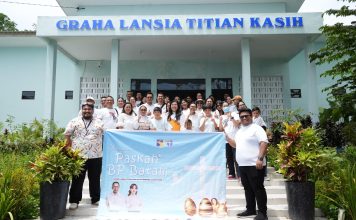 BP Batam Rayakan Paskah Bersama Opa dan Oma di Graha Lansia Titian Kasih