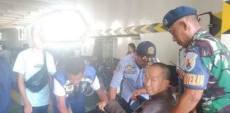 Hadir di Garis Depan, Babinterau Lanud RSA Natuna Amankan Arus Penumpang