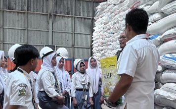 Perum Bulog edukasi pelajar Natuna tentang pengelolaan cadangan pangan