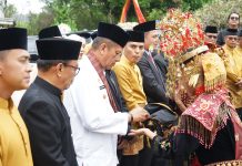 Wakili Wali Kota, Elzadaswarman Ikuti Rapat Paripurna Peringatan Hari Jadi Kabupaten 50 Kota ke-185