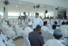 Calon Jemaah Haji Asahan Di-Upah-Upah, Tradisi Penuh Doa Sambut Perjalanan ke Tanah Suci