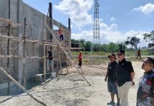 Wabup Natuna Jarmin Sidik Sambangi Pekerja Koperasi Merah Putih di Batu Gajah, Pererat Silaturahmi dengan Warga