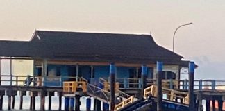 Dermaga Apung di Lingga Roboh, Warga Pertanyakan Kualitas Proyek Baru