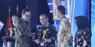 Hadiri Apresiasi Pemda Berprestasi di Palembang, Bengkalis Sabet Juara 3 Kategori Penurunan Kemiskinan dan Stunting