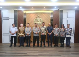 POLDA KEPRI PERKUAT KERJA SAMA KEAMANAN LINTAS NEGARA BERSAMA KONSULAT JENDERAL SINGAPURA