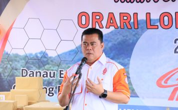 Ronny Kartika Ajak Peserta Trekking Jaga Kelestarian Gunung Bintan