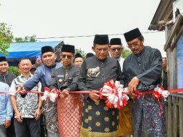 Gubernur Ansar Resmikan Tambatan Perahu Nelayan Teluk Umah, Komitmen Perkuat Sektor Perikanan dan Kesejahteraan Nelayan