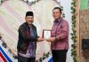 Gubernur Ansar Terima Kunjungan Menteri Besar Kelantan di Pulau Penyengat