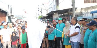 Peringati Hari Buruh Internasional, Bupati Asahan Lepas Gerak Jalan Santai